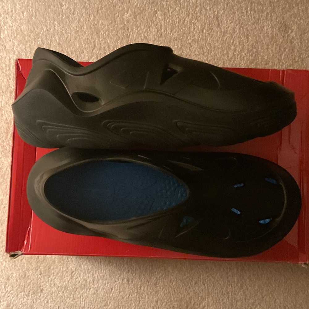 New Balance Fresh Foam X RCVRY Size 11 Men - Picture 13 of 14